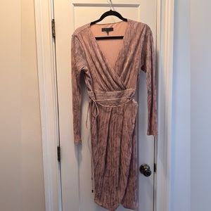 🚨MOVING SALE MAKE AN OFFER! Rachel Roy dusty rose /pink dress with shimmer.